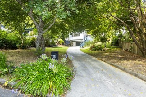 Photo of property in 74 Elmslie Road, Pinehaven, Upper Hutt, 5019