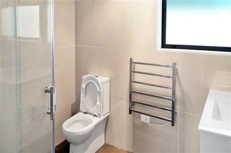 Photo of property in 63a Archibald Road, Kelston, Auckland, 0602