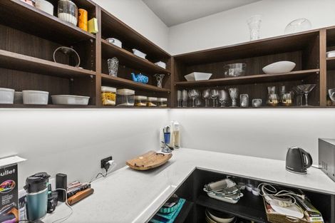 Photo of property in 20 Taruna Place, Havelock North, 4130