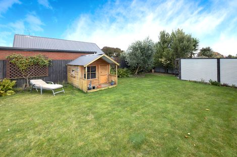 Photo of property in 9 Sea Eagles Place, North New Brighton, Christchurch, 8083