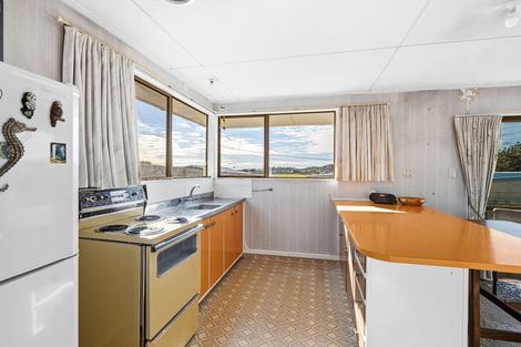 Photo of property in 6 Warren Street, Foxton Beach, Foxton, 4815