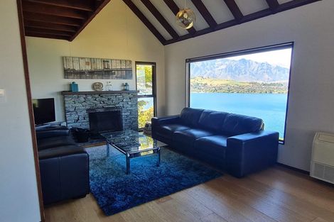 Photo of property in 15 Earnslaw Terrace, Queenstown, 9300