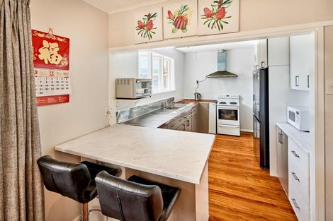 Photo of property in 90 Pine Avenue, Ebdentown, Upper Hutt, 5018