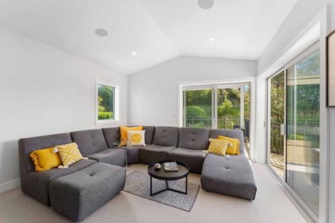 Photo of property in 9 Lamont Place, Waikanae, 5036