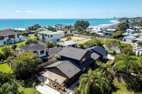 Photo of property in 23 Linda Street, Oakura, 4314