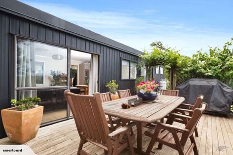 Photo of property in 105 Emerton Road, Athenree, Katikati, 3177