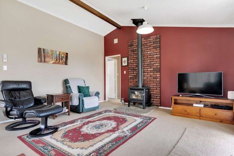 Photo of property in 72 Pegasus Drive, Sunnybrook, Rotorua, 3015