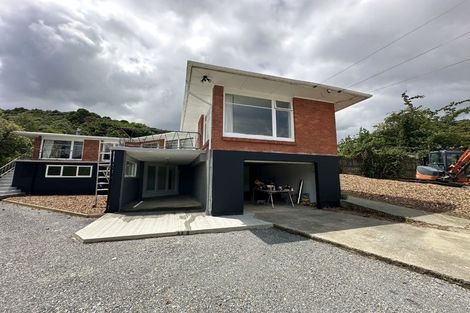 Photo of property in 119 Stokes Valley Road, Stokes Valley, Lower Hutt, 5019