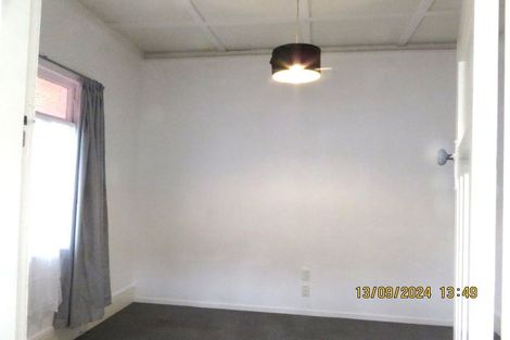 Photo of property in 24 Ireland Road, Mount Wellington, Auckland, 1060