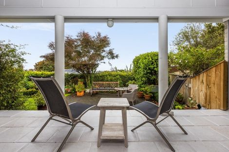 Photo of property in 22 Hunters Hill, Havelock North, 4130