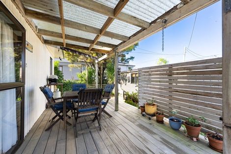Photo of property in 31 Bream Bay Drive, Ruakaka, 0116