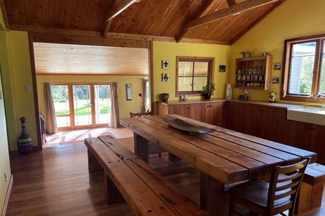 Photo of property in 364 Oneriri Road, Kaiwaka, 0573