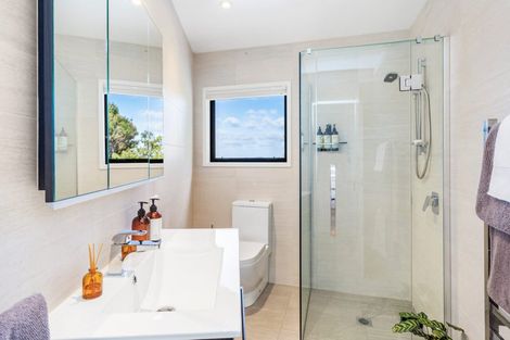 Photo of property in 347 Rockell Road, Whananaki, Hikurangi, 0181