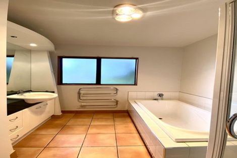 Photo of property in 9 Wentworth Park, Albany, Auckland, 0632