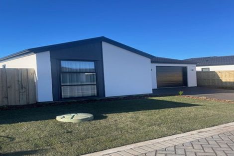 Photo of property in 6 Riroriro Lane, Halswell, Christchurch, 8025