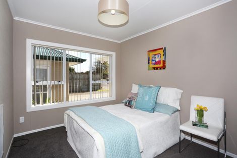 Photo of property in 74 Wellington Street, Pukekohe, 2120