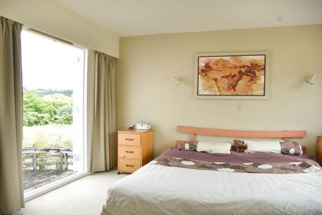 Photo of property in 202 Muriwai Valley Road, Muriwai, Waimauku, 0881