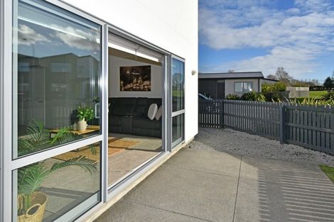 Photo of property in 1 Longueval Lane, Broomfield, Christchurch, 8042
