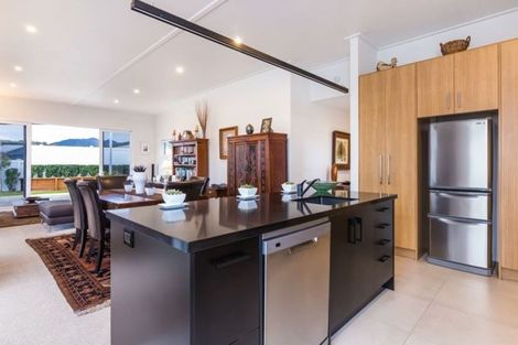 Photo of property in 28 Victoria Street, Richmond Heights, Taupo, 3330