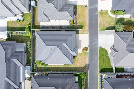 Photo of property in 42 Edgeview Crescent, Fitzroy, Hamilton, 3206