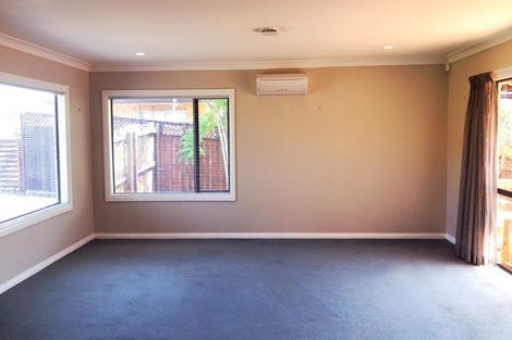 Photo of property in 29 Cottesmore Place, Huntington Park, Auckland, 2013