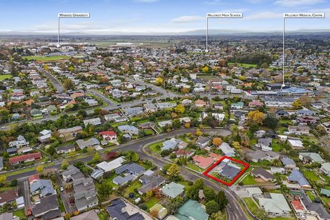 Photo of property in 6 Vectis Road, Hillcrest, Hamilton, 3216