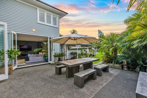 Photo of property in 7 Sanders Avenue, Takapuna, Auckland, 0622