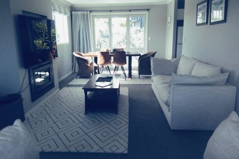 Photo of property in 46 Plescher Crescent, Leamington, Cambridge, 3432