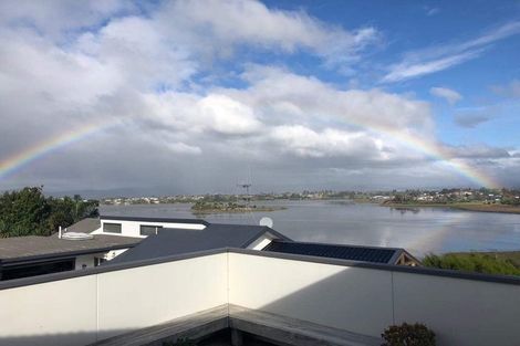 Photo of property in 11a Stratford Place, Otumoetai, Tauranga, 3110