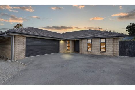 Photo of property in 33 Kotare Avenue, Rangiora, 7400