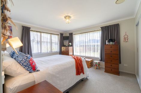 Photo of property in 9 Hidden Lakes Avenue, Te Anau, 9600