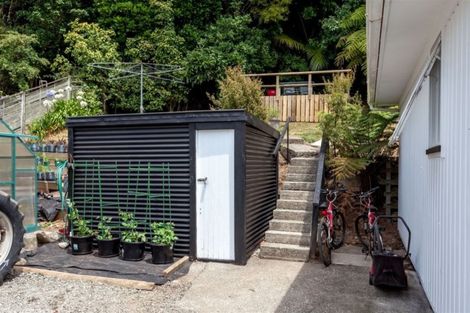 Photo of property in 10 Wai-iti Terrace, Whitianga, 3510