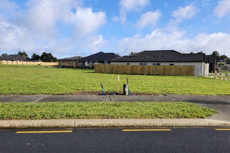 Photo of property in 2 Whakatuora Road, Karaka, 2124