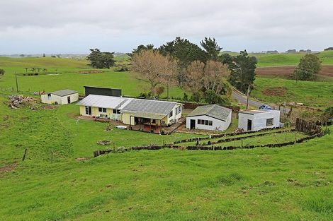 Photo of property in 852 Upper Kina Road, Oaonui, Opunake, 4681