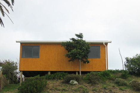 Photo of property in 22 Toru Road, Paraparaumu Beach, Paraparaumu, 5032