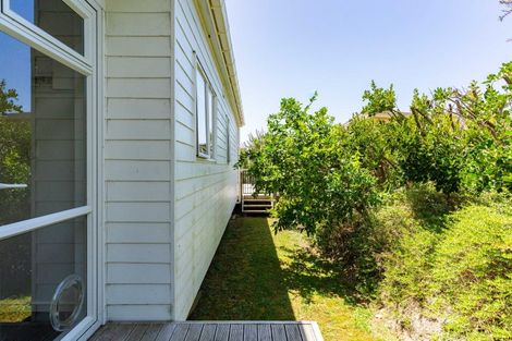 Photo of property in 8 Manuka Close, Mangawhai, 0505