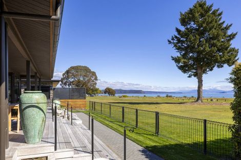Photo of property in 12 Mahuta Road, Waitahanui, Taupo, 3378