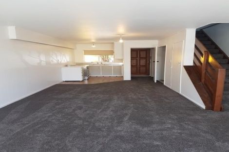 Photo of property in 2/31 Mana Avenue, Titahi Bay, Porirua, 5022
