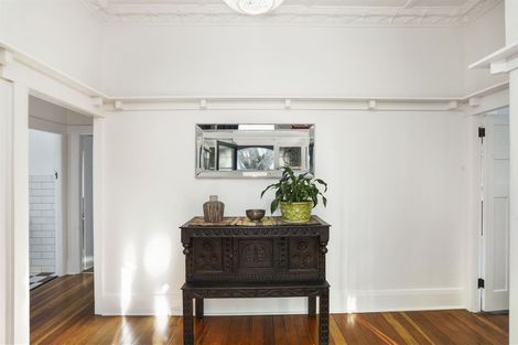 Photo of property in 8 Stanley Street, Claudelands, Hamilton, 3214