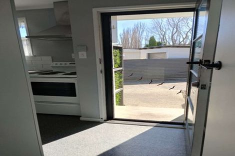 Photo of property in 43 Ruamahanga Crescent, Terrace End, Palmerston North, 4410