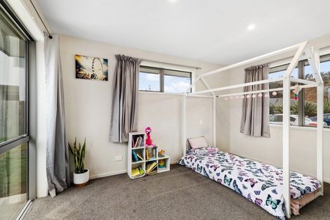 Photo of property in 73 Risinghurst Terrace, Lower Shotover, Queenstown, 9304