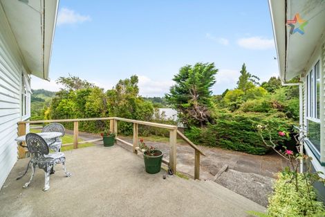 Photo of property in 21 Kennedy Grove, Stokes Valley, Lower Hutt, 5019