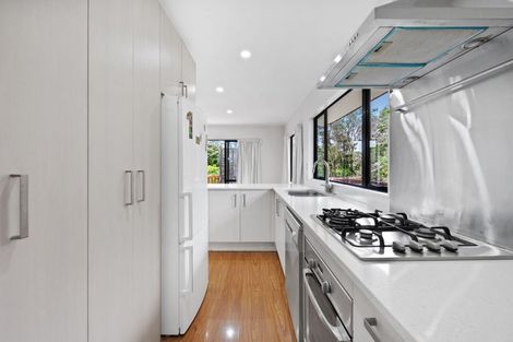 Photo of property in 39a Evelyn Road, Cockle Bay, Auckland, 2014