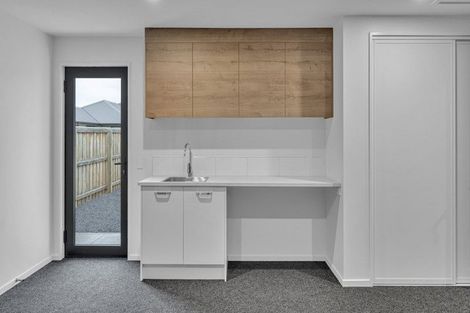 Photo of property in 5 Stackwood Avenue, Woodend, 7610