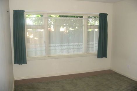 Photo of property in 8 Curletts Road, Sockburn, Christchurch, 8042