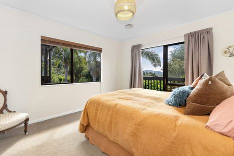 Photo of property in 3b Laingrange Place, Laingholm, Auckland, 0604