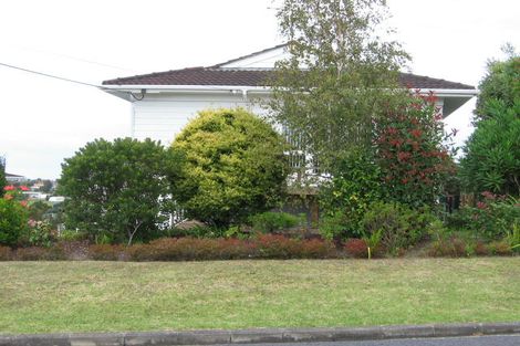 Photo of property in 2/20 Summit Drive, Torbay, Auckland, 0630