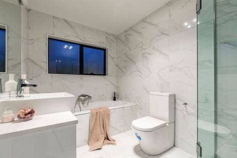 Photo of property in 5 Johns Creek Crescent, Silverdale, 0932