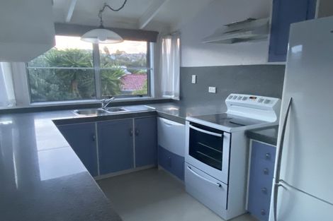 Photo of property in 1/22 Prestige Place, Castor Bay, Auckland, 0620