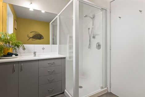 Photo of property in 24 Jenkins Avenue, Redwood, Christchurch, 8051